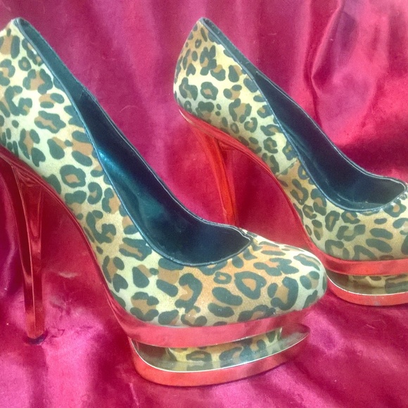 Liliana Leopard Print High Heel - Picture 1 of 2